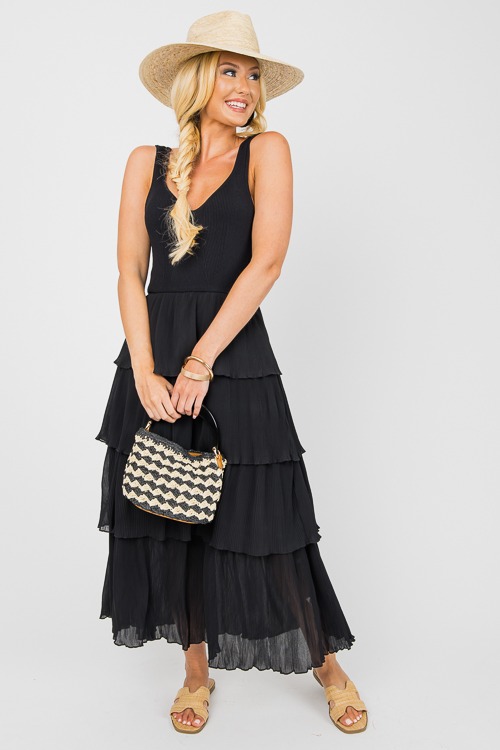 Playful Pleats Midi, Black - 0610-106.jpg