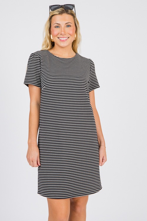 Texture Stripe Shift, Black - 0619-151.jpg