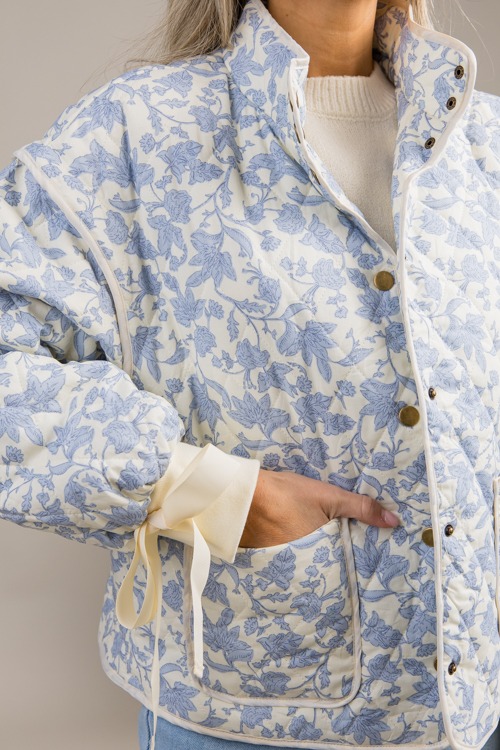 Blue Floral Quilted Jacket - 0924-18h.jpg