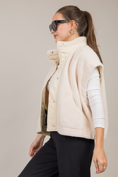 Soft Sherpa Vest, Ecru - 1030-228.jpg