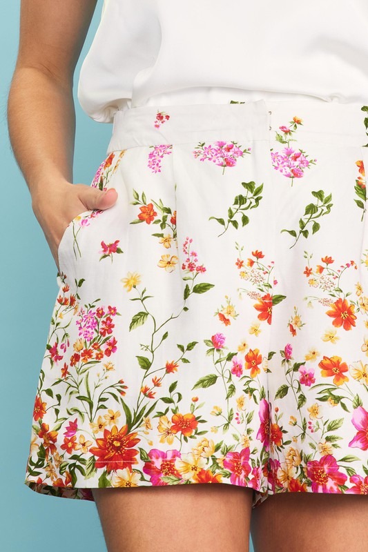 Field Of Flowers Shorts, Ivory Red - 20485271_6fa712c0-ad03-4852-9567-5066c73cc6b1.jpg