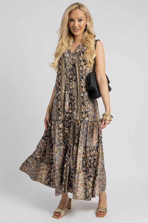 Floral Fusion Maxi, Black - 4K7A1383.jpg