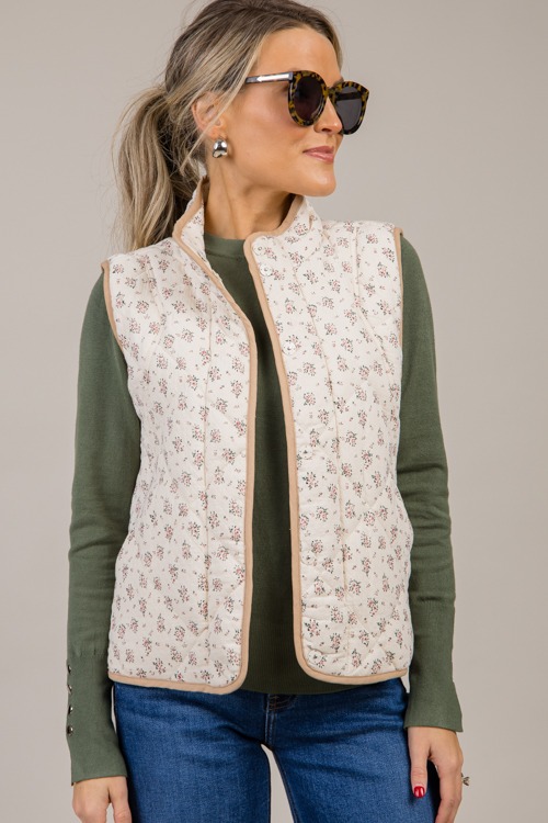 Contrast Edge Floral Vest, Cream - 4K7A1564.jpg