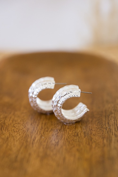 Chunky Textured Hoops, Silver - 4K7A1795.jpg