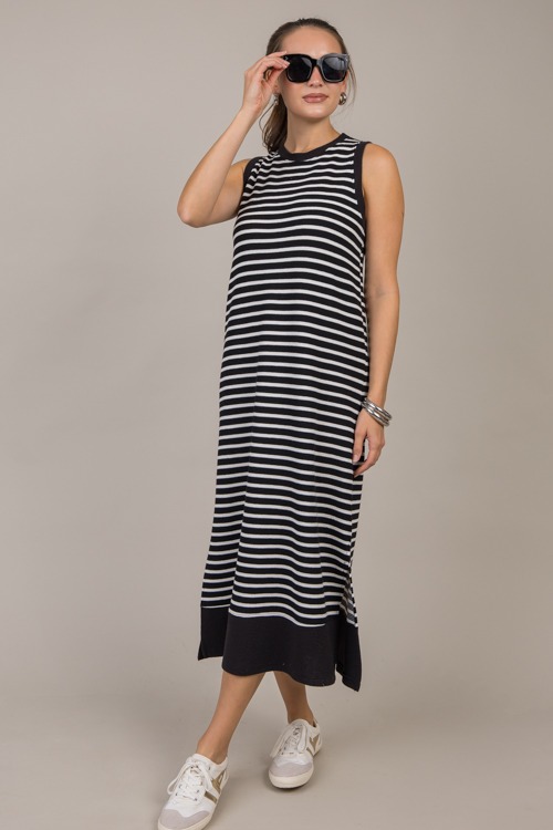 Cloud Knit Stripe Midi, Black - 4K7A2081.jpg