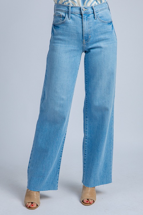 Brantley Jeans, Light - 4K7A3887.jpg