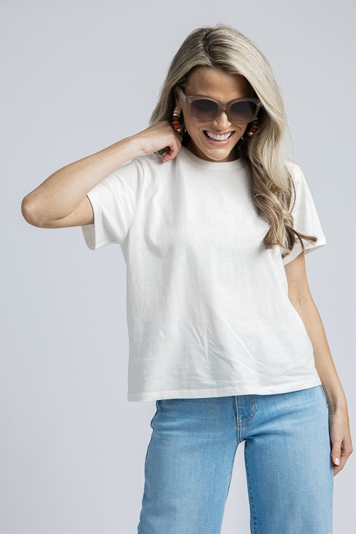 Leo Tee, Cream - 4K7A4103p.jpg