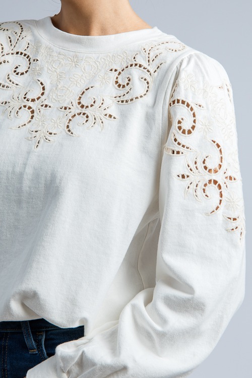 Eyelet Pullover Top, White - 4K7A4803h.jpg