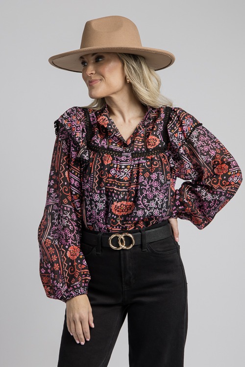 Athena Floral Mix Top, Blk Mult - 4K7A4904.jpg