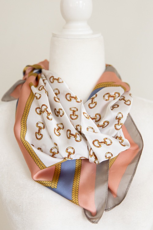 Horsebit Printed Scarf, Peach - 4K7A6262.jpg